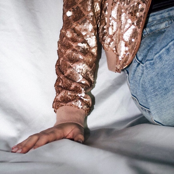 *SOLD* XXI Sequinned Jacket - Picture 7 of 10